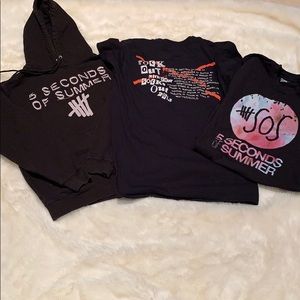 Lot of 5 Seconds of Summer 5 SOS Shirts Small